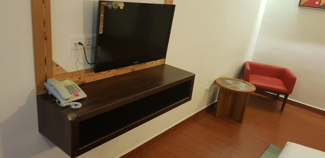 Capital O 89938 Herald Hotel Malakka Dış mekan fotoğraf
