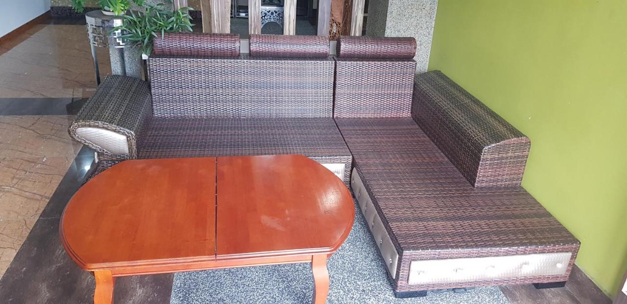 Capital O 89938 Herald Hotel Malakka Dış mekan fotoğraf